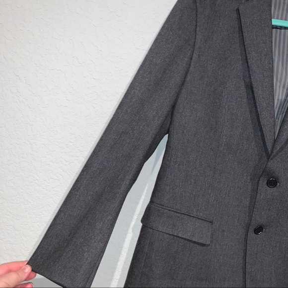 Banana Republic Tollegno 1900 wool cashmere suit - Picture 3 of 13